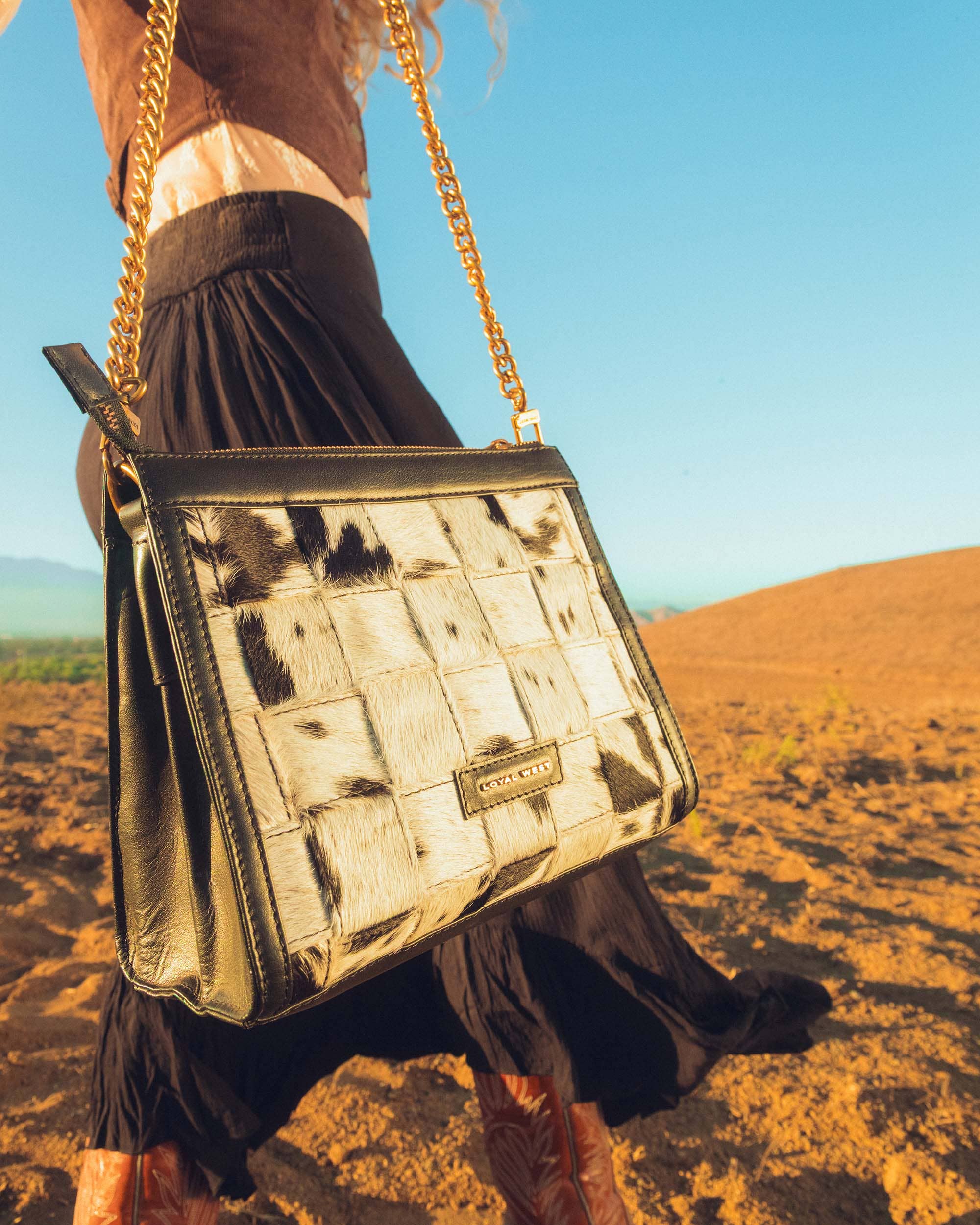 LOYAL WEST SCRAPPY MEDIUM CHAIN BAG IN COWHIDE AND BLACK CALFSKIN: Variants Combo