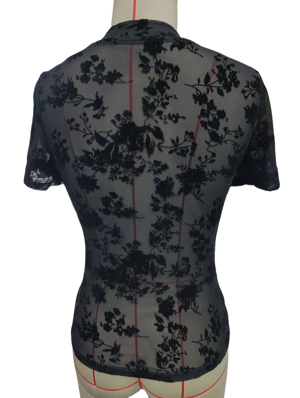Mesh T-Shirt with Floral Print: Black / Missy / 2XL