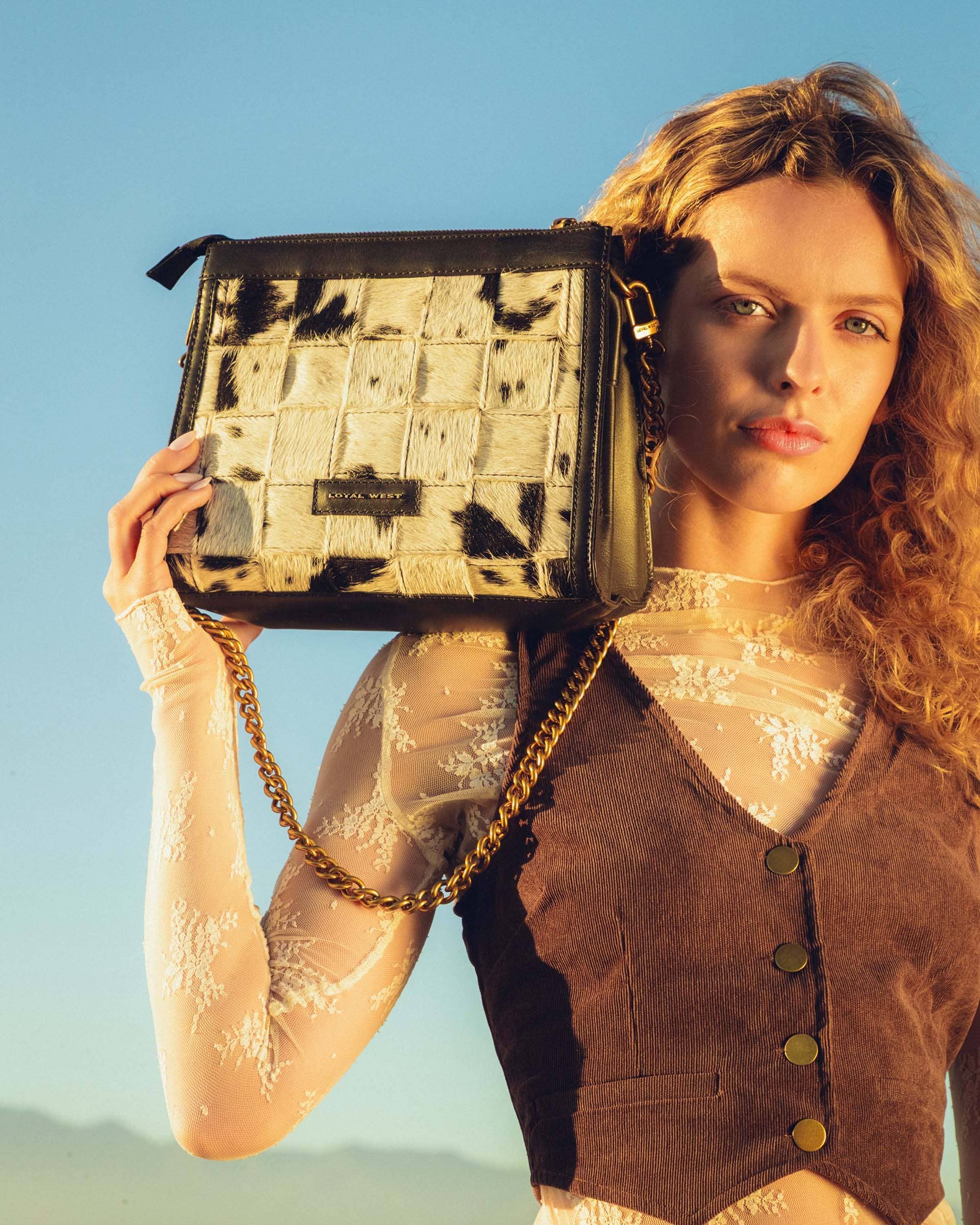 LOYAL WEST SCRAPPY MEDIUM CHAIN BAG IN COWHIDE AND BLACK CALFSKIN: Variants Combo